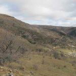 Paysage au-dessus de Ruas, entre granite, schiste et calcaire.