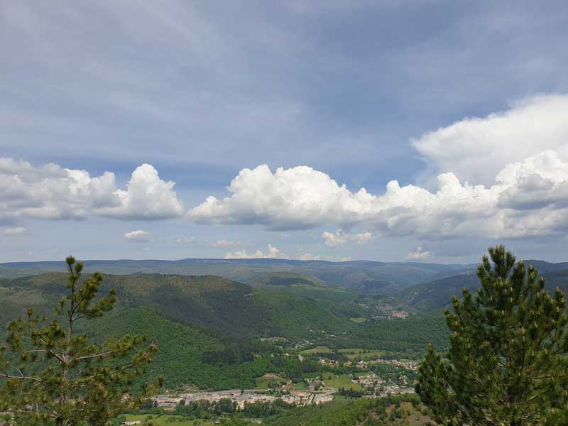 Vur sur la Vallée du Tarn du Causse Méjean au dessus de Florac (photo Philippe Gaubert)