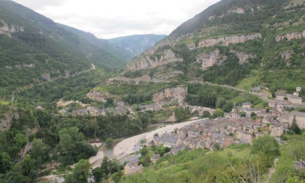 Le calcaire autour de Sainte-Énimie