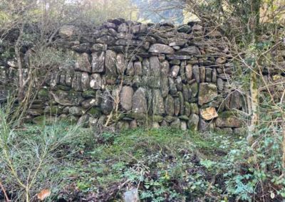 Mur contre les inondations - enclos de Murjas - Vallée de la Ganière - Brahic - Ardèche