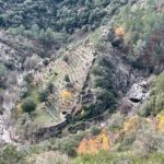 L'enclos de terrasses en pierres sèches de Murjas (Vallée de la Ganière -Brahic - Ardèche).