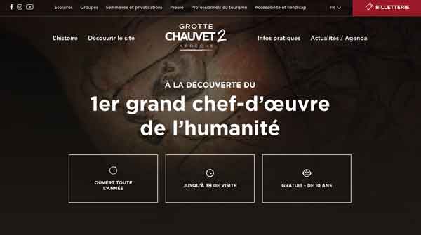 La replique de la grotte Chauvet, son art pariétal, sa galerie de l'Aurignacien et son musée