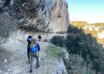 Vers la grotte Chauvet, Vallon-Pont-d'Arc, Ardèche